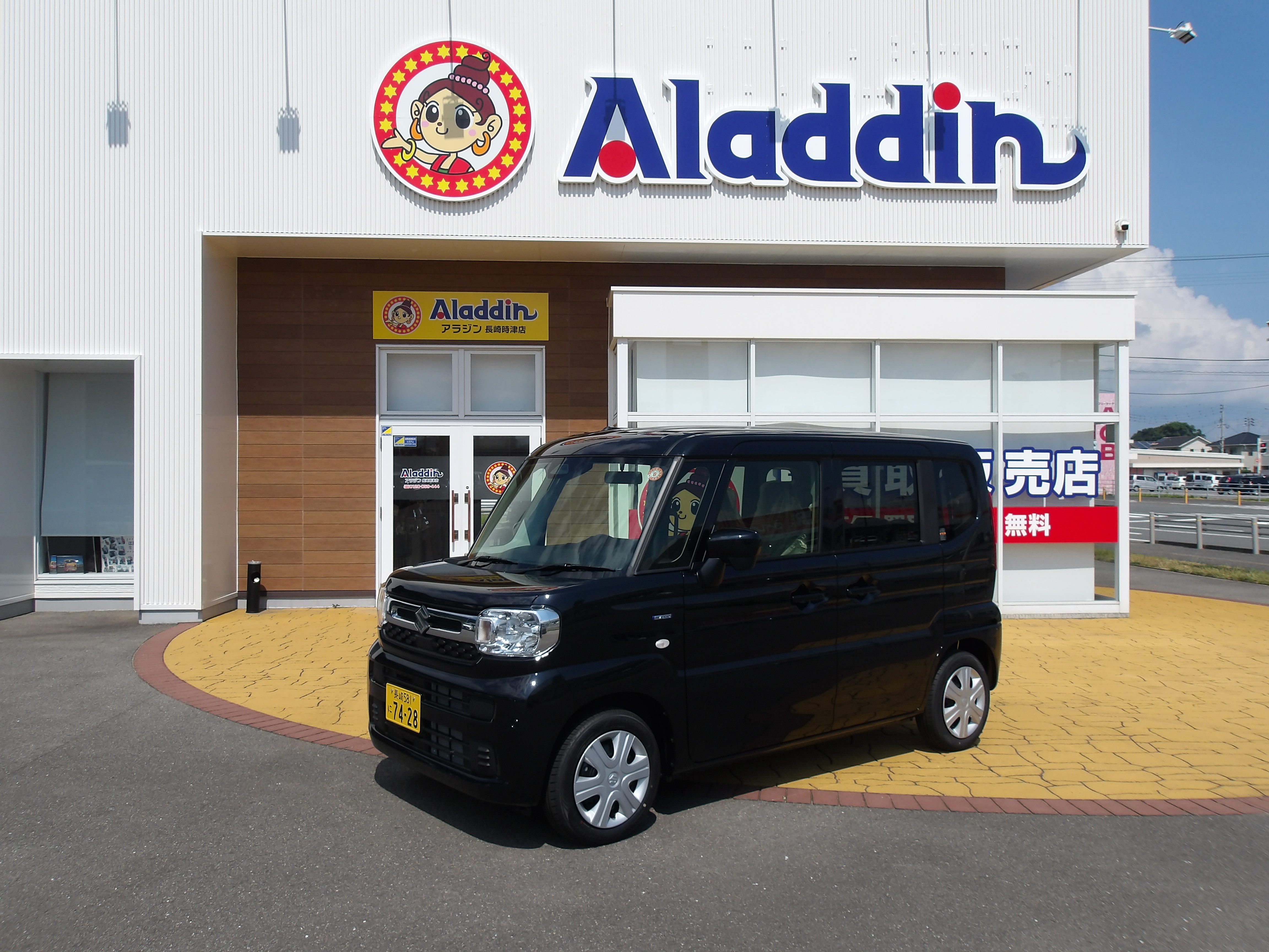スペーシア　HYBRID X　届出済み未使用車