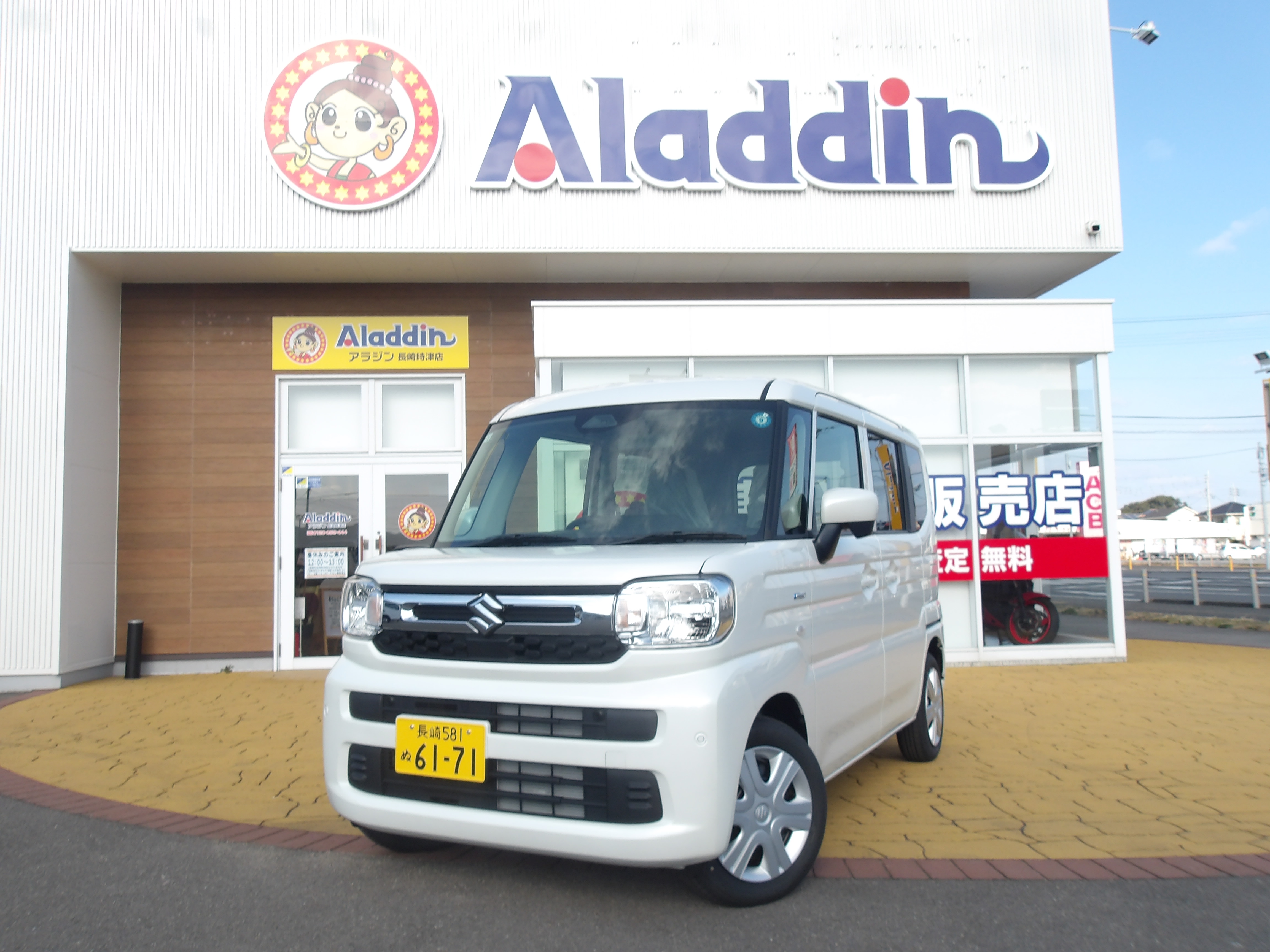 スペーシア　ハイブリッドX・届出済み未使用車