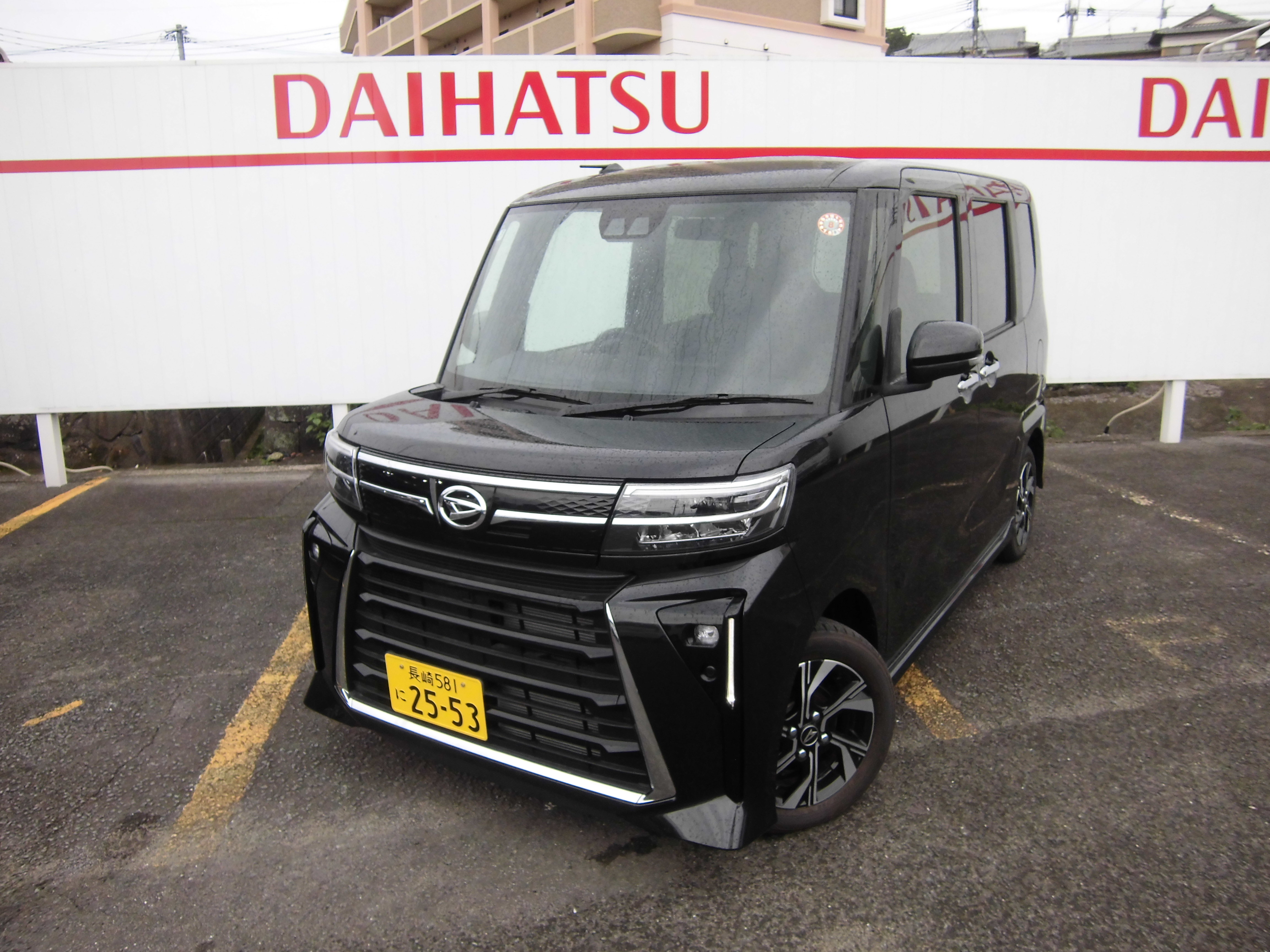 タントカスタム　カスタムX　届出済未使用車